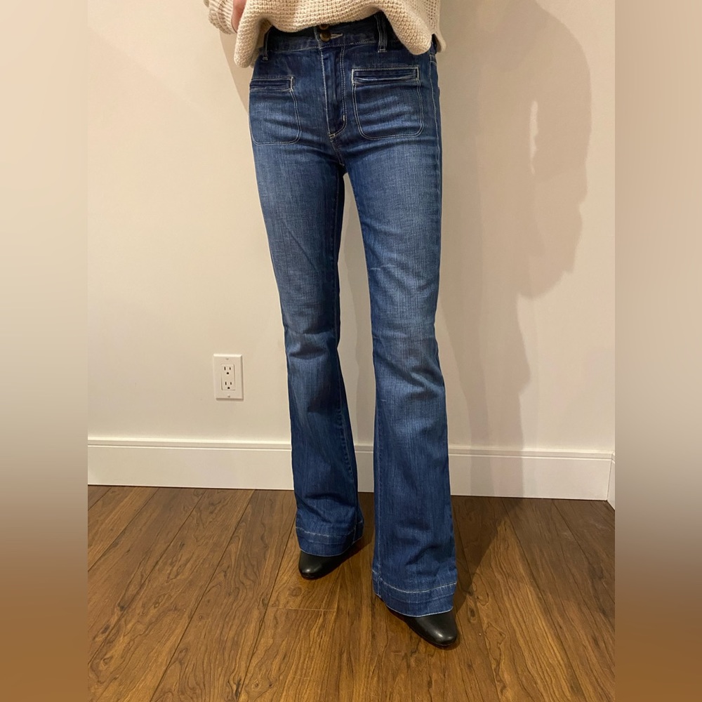 Anlo women’s flared jeans.